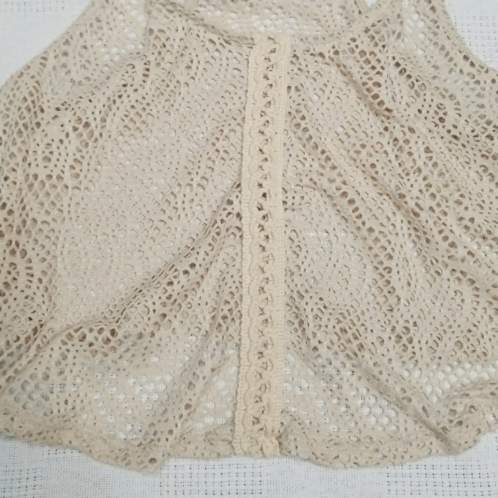 Annianna Crochet Style Creme Cropped Tank - Medium - Picture 3 of 7